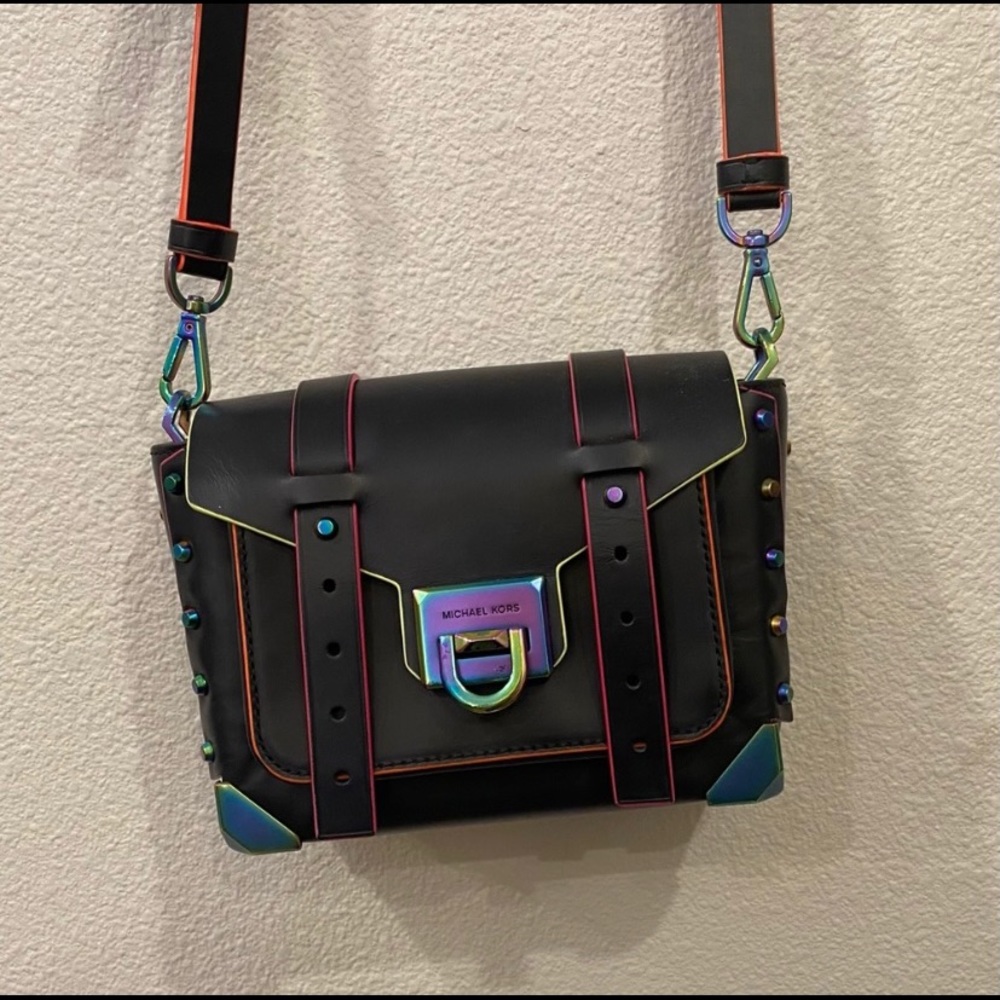 Michael Kors Manhattan Small